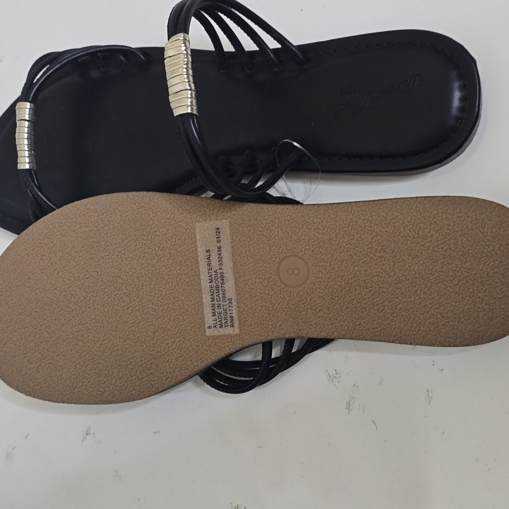 Women's Aura  Black Sandals with Gold Accents Universal Thread Size 8 - Picture 6 of 7